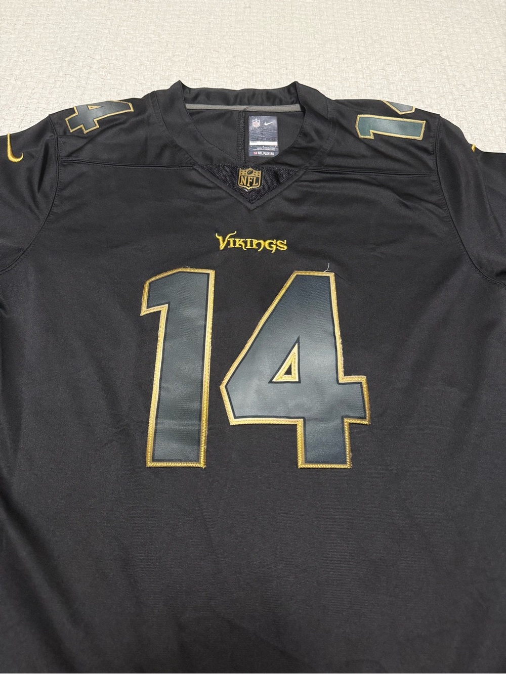 Nike Minnesota Vikings Stefon Diggs  #14 Jersey, men’s large